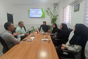 بررسی مسائل بهورزان در نشست شورای بهورزی شبکه بهداشت و درمان شهرستان بیضا 