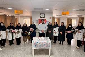 مراسم تقدیر از مادران شاغل و کارکنان زن بیمارستان قمربنی‌هاشم (ع)