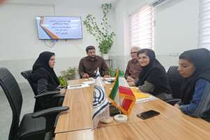 برگزاری نشست هماهنگی استقرار شبکه آزمایشگاهی در مجموعه بهداشت و درمان شهرستان بیضا 