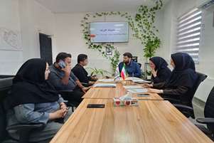مدیریت هدفمند منابع در شبکه بهداشت و درمان بیضا؛ کمیته خرید برگزار شد