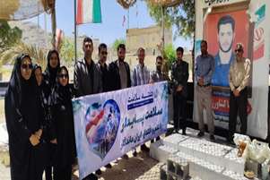 تجدید میثاق متولیان سلامت بیضا با آرمان‌های شهدا؛ ادای احترام رئیس شبکه بهداشت و درمان بیض به مقام شامخ شهدای بانش