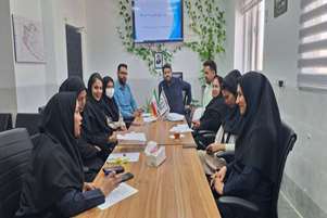 جلسه روز ملی مبارزه با سل در بیضا؛ تأکید بر تقویت شناسایی زودهنگام و پیگیری بیماران