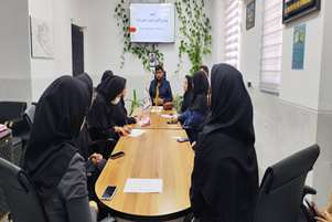 بیضا در آستانه اجرای پویش واکسن امروز، ایمنی فردا؛ برنامه‌ریزی برای تقویت پوشش واکسیناسیون