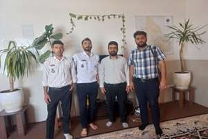 بازدید رئیس شبکه بهداشت و درمان بیضا از پایگاه اورژانس ۱۱۵ شیخ عبود