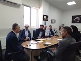 در دیدار معاون درمان دانشگاه علوم پزشکی شیراز با امام جمعه و فرماندار شهرستان بیضا بیان شد: تاکید بر تقویت زیرساخت‌های درمانی، رفاهی و فرهنگی در شهرستان بیضا